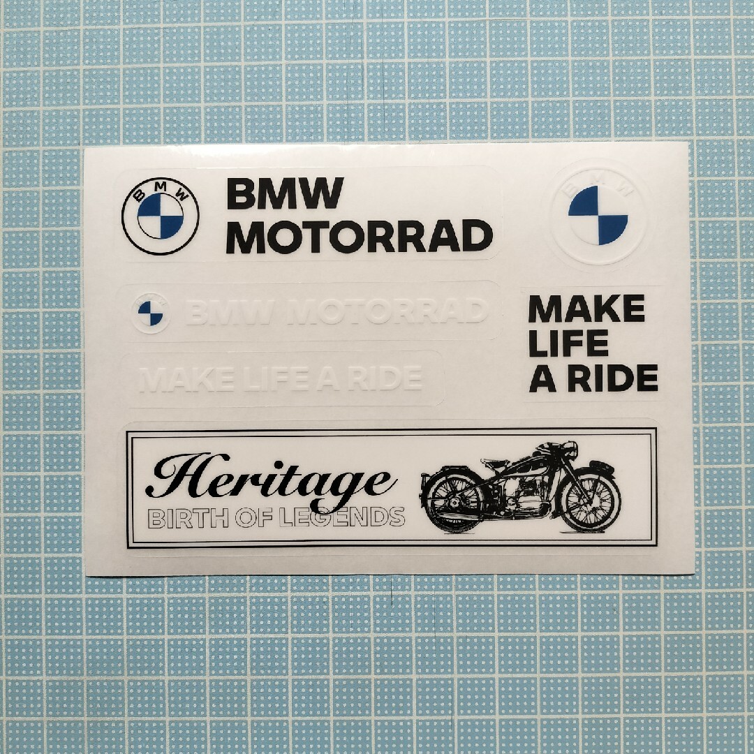 BMW(ビーエムダブリュー)のBMW motorrad 新品ステッカー　2枚セット 自動車/バイクのバイク(装備/装具)の商品写真
