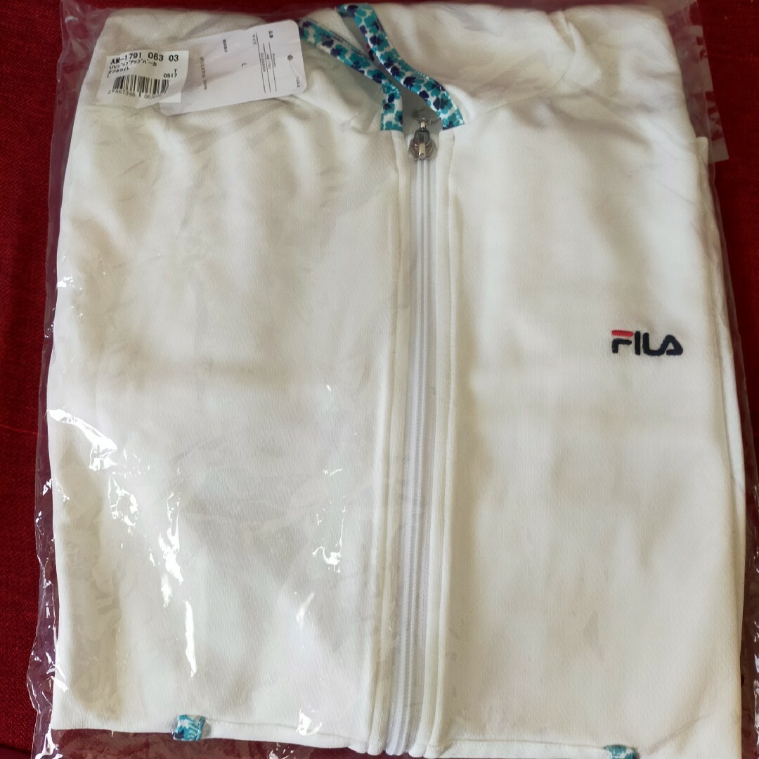 FILA(フィラ)の【新品・未使用】FILA UVジップアップパーカー ホワイト レディースのトップス(パーカー)の商品写真