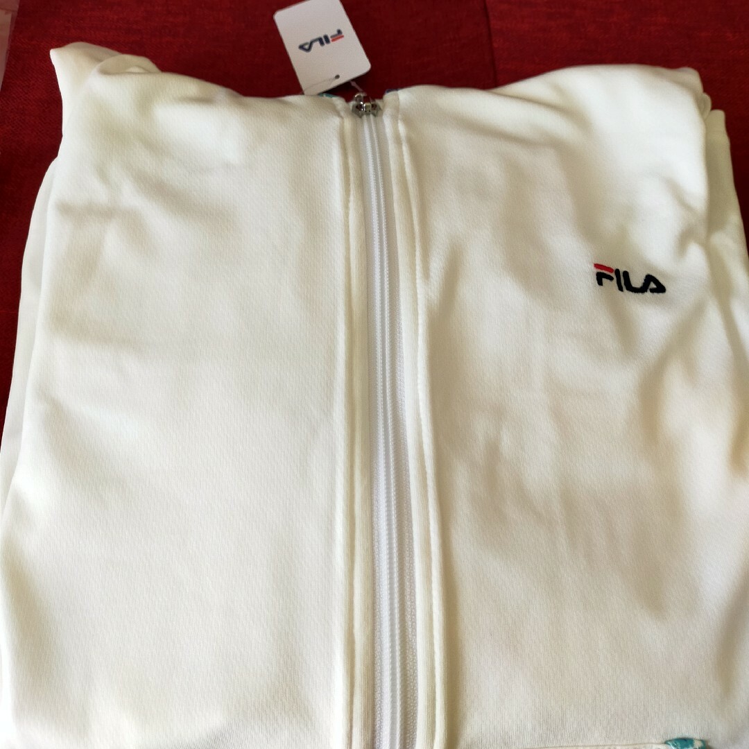 FILA(フィラ)の【新品・未使用】FILA UVジップアップパーカー ホワイト レディースのトップス(パーカー)の商品写真