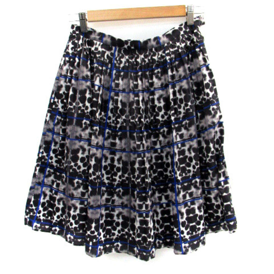 BAUM UND PFERDGARTEN(バウムウンドヘルガーデン)のバウム ウンド ヘルガーデン プリーツスカート 総柄 36 マルチカラー 黒 レディースのスカート(ひざ丈スカート)の商品写真