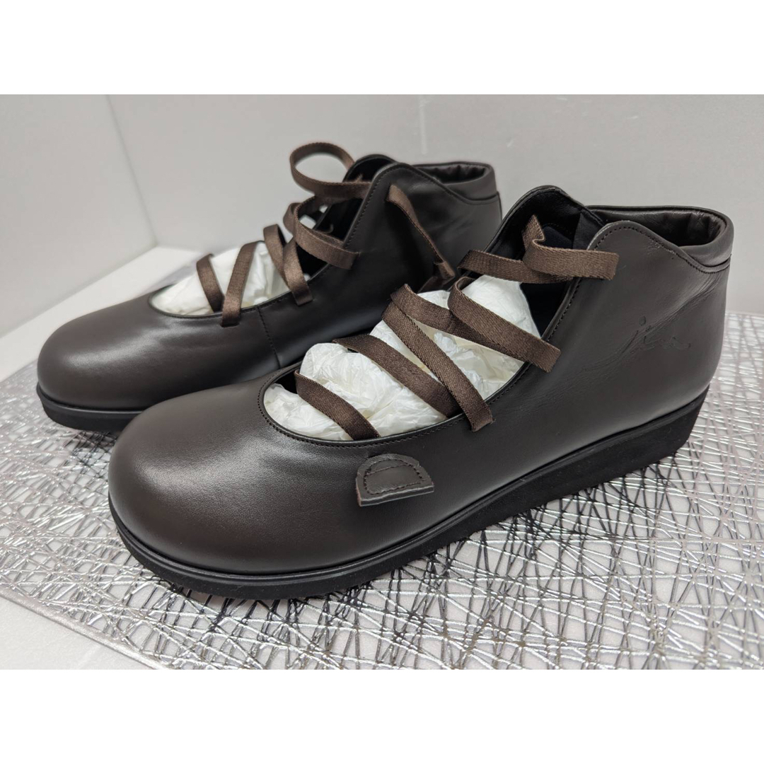 【極美品】慈雨　ジウ　シューズ　レザー　23.5ｃｍＥＥＥＥ