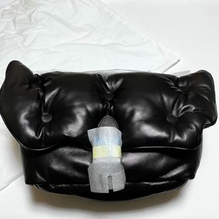メゾンマルジェラ(Maison Margiela（旧Maison Martin Margiela）)の新品 定価27.7万 マルジェラ 22aw ショルダーバッグ 4027(メッセンジャーバッグ)