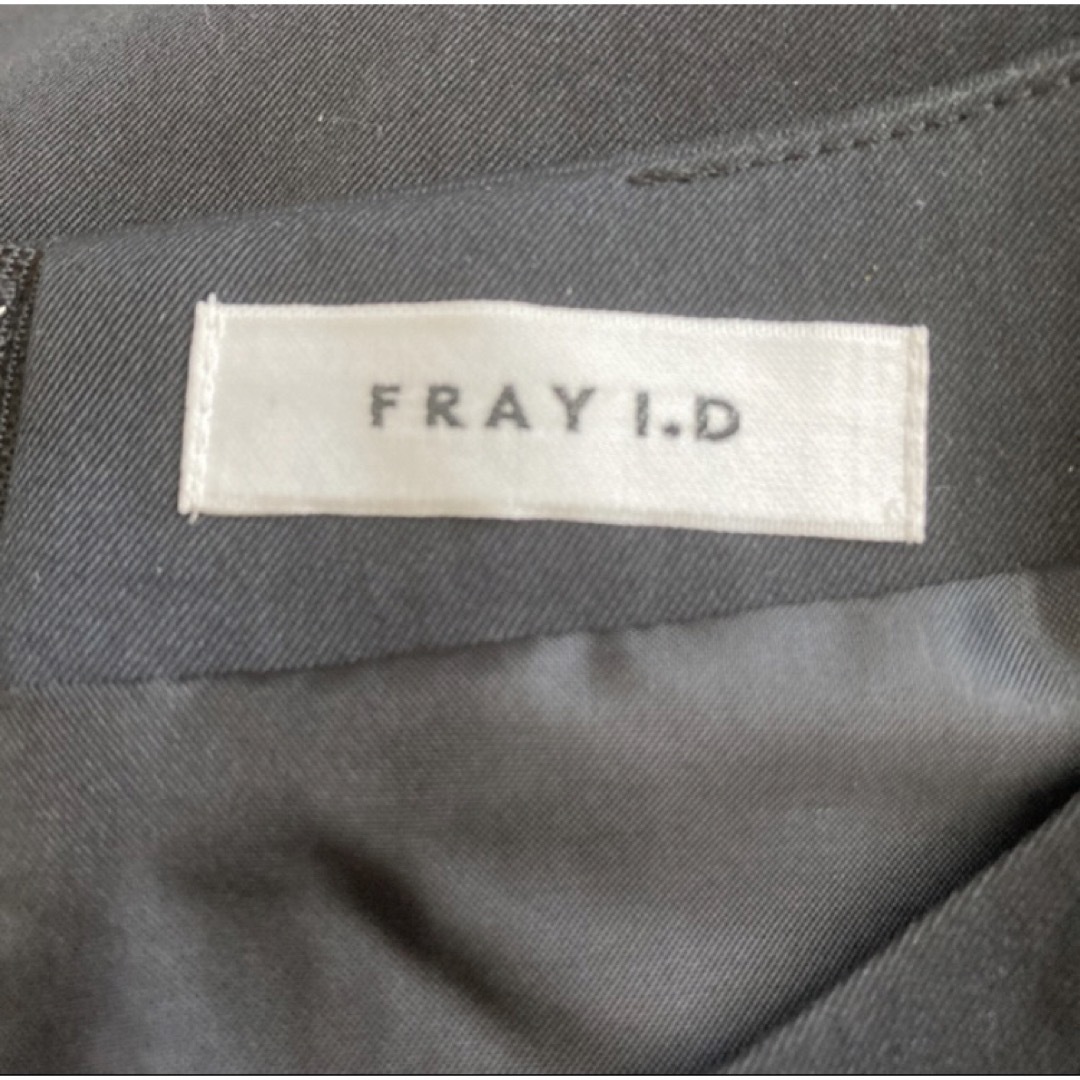 FRAY I.D(フレイアイディー)の【美品】日本製FRAYI.D フレイアイディー　レディース　ワンピース　Mサイズ レディースのワンピース(ひざ丈ワンピース)の商品写真