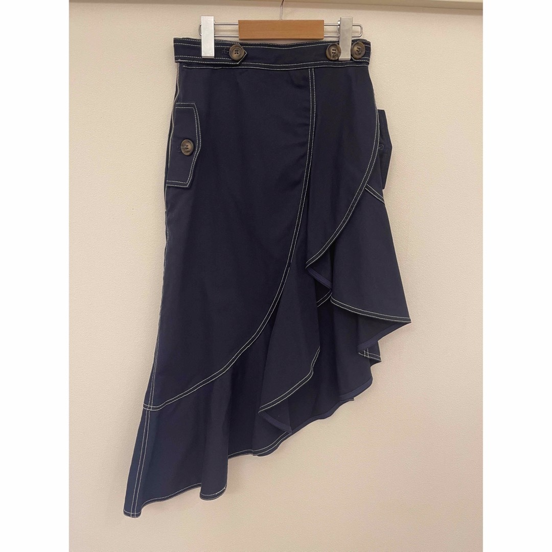 ネイビー アシンメトリースカート レディースのスカート(ロングスカート)の商品写真