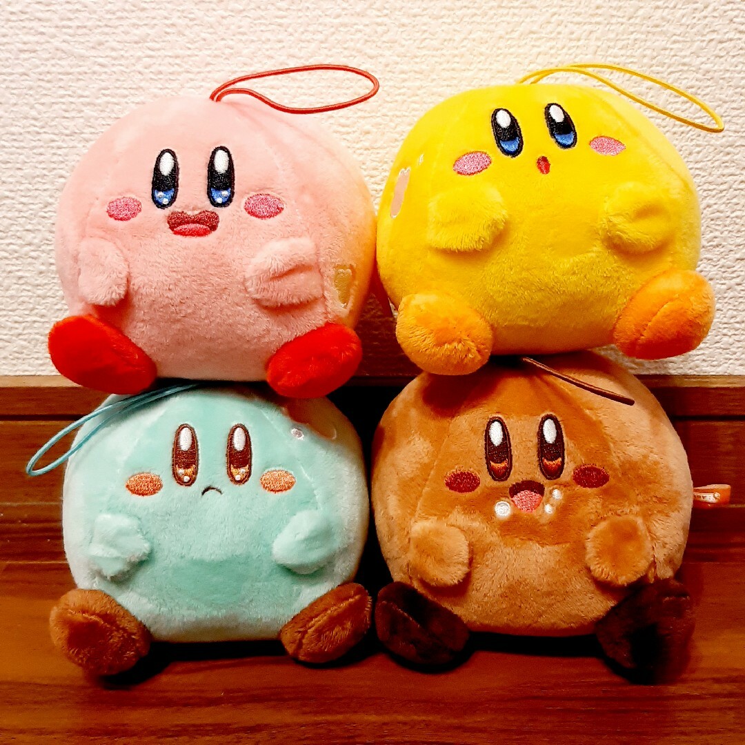 星のカービィ グルメフェス まんまるカービィminiぬいぐるみ 4種セット エンタメ/ホビーのおもちゃ/ぬいぐるみ(ぬいぐるみ)の商品写真