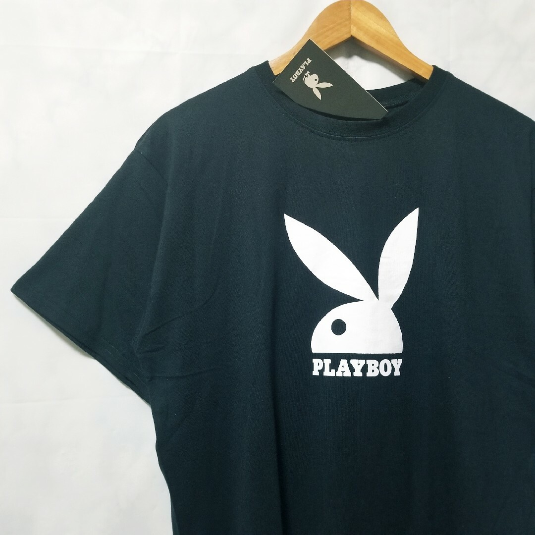 PLAYBOY(プレイボーイ)のPLAYBOY　プレイボーイ　新品　Tシャツ  半袖　BLACK　L レディースのトップス(Tシャツ(半袖/袖なし))の商品写真