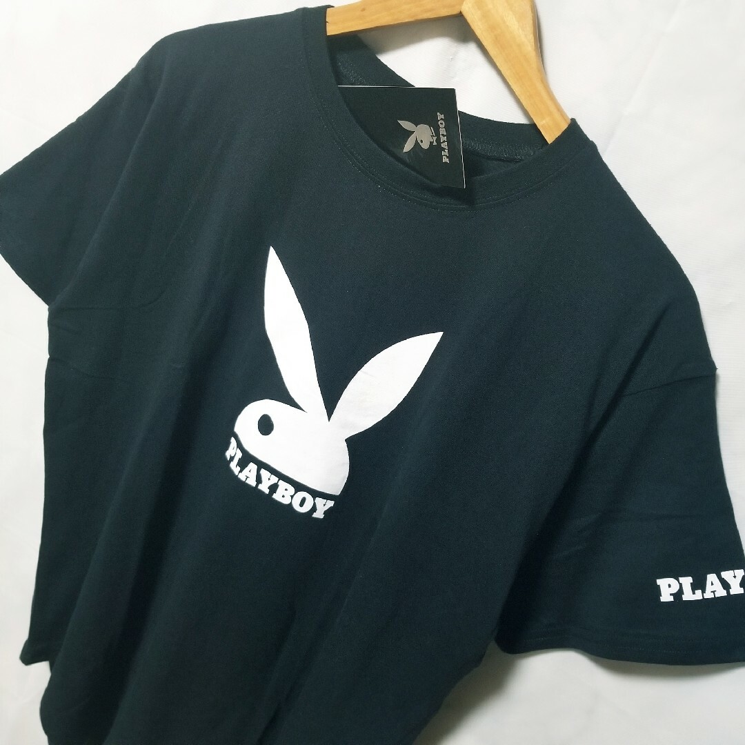 PLAYBOY(プレイボーイ)のPLAYBOY　プレイボーイ　新品　Tシャツ  半袖　BLACK　L レディースのトップス(Tシャツ(半袖/袖なし))の商品写真