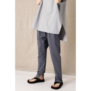 フローレント(FLORENT)のFLORENT COTTON EASY PANTS  グレー　38(その他)