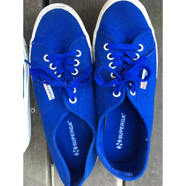 SUPERGA 青色 スニーカーサイズ40 | フリマアプリ ラクマ