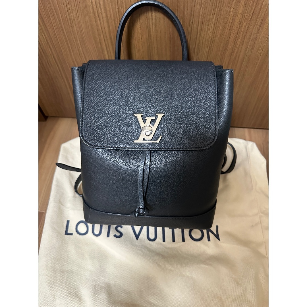 LOUIS VUITTON - ルイヴィトン　ロックミー　バックパック