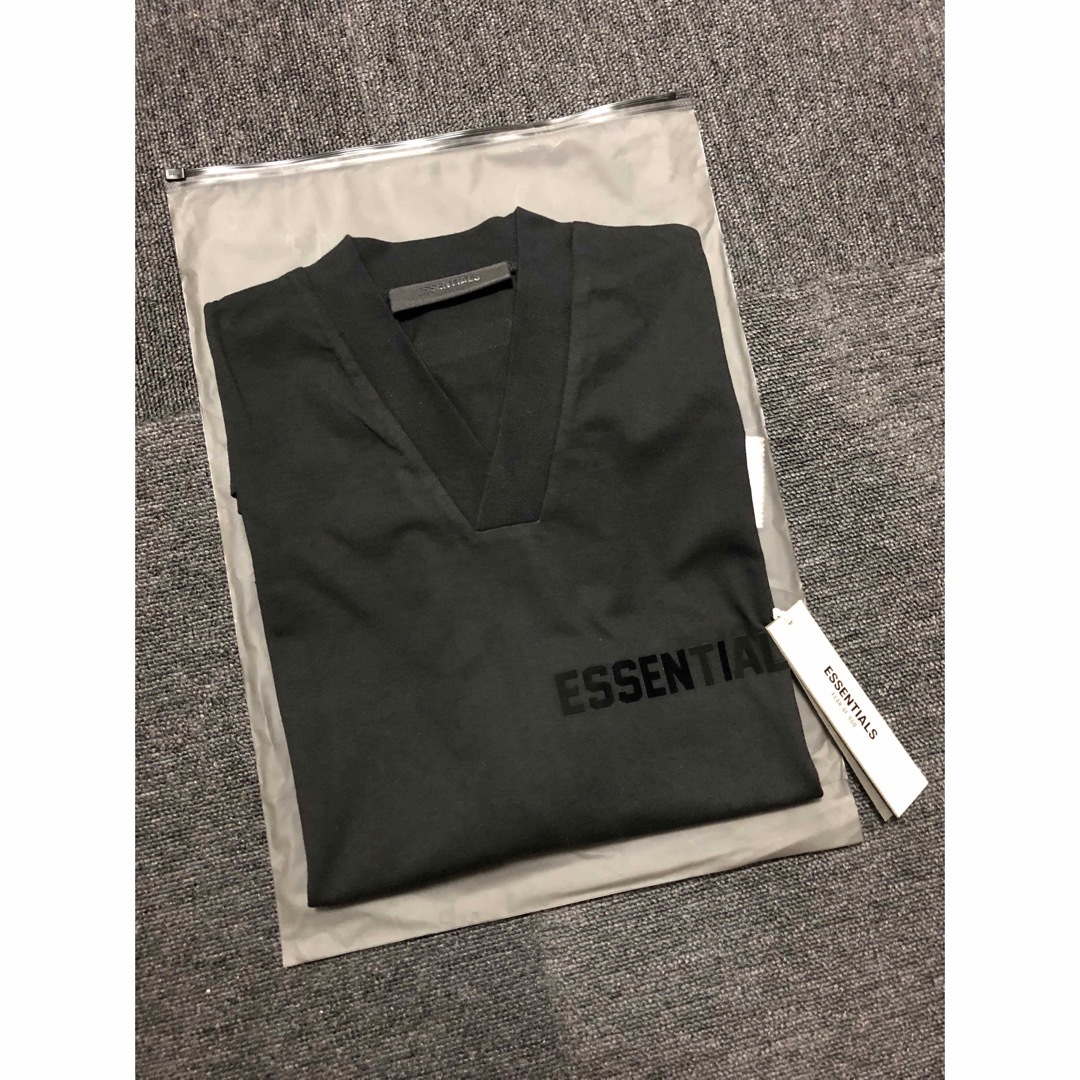 【新品】ESSENTIAL V-NECK / BLK VネックTシャツ