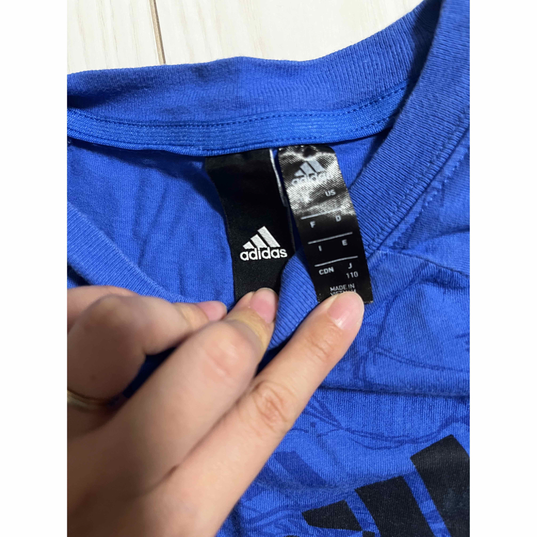 adidas(アディダス)のadidas ティシャツ　 キッズ/ベビー/マタニティのキッズ服男の子用(90cm~)(Tシャツ/カットソー)の商品写真