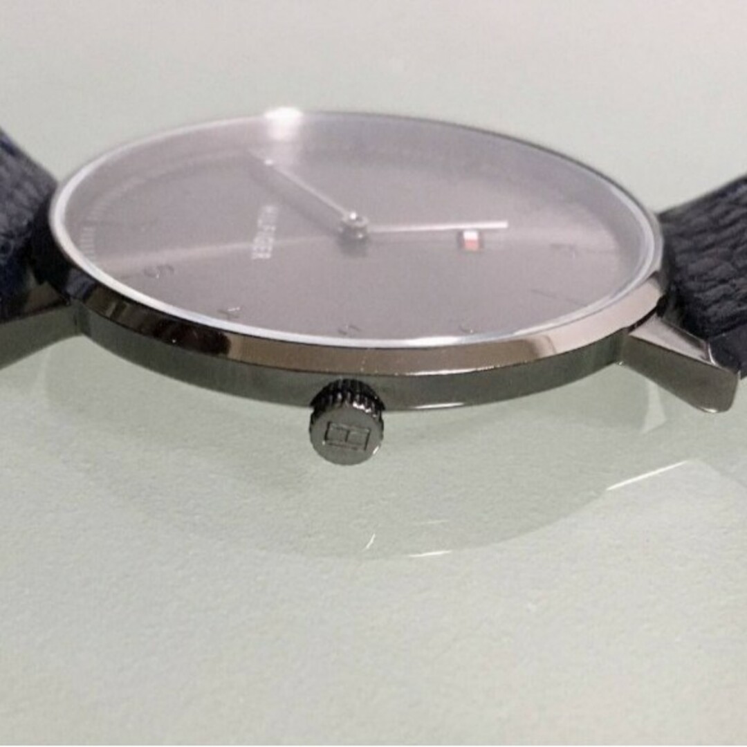 トミーヒルフィガー　腕時計　ほぼ未使用