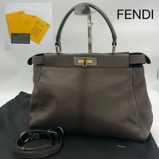 ✨美品 付属品完備✨フェンディ ピーカブー セレリア グレージュ 二つ折り財布