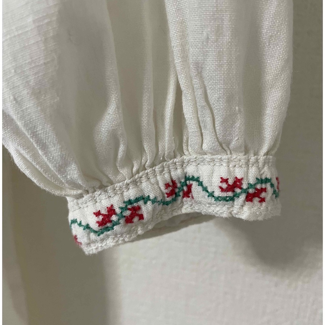 Vintage＊ウクライナ刺繍のワンピース レディースのワンピース(ロングワンピース/マキシワンピース)の商品写真