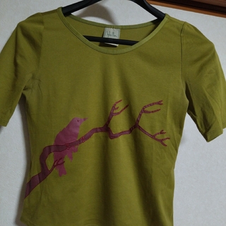 シビラ(Sybilla)のシビラ　小枝に鳥のTシャツ(Tシャツ(半袖/袖なし))