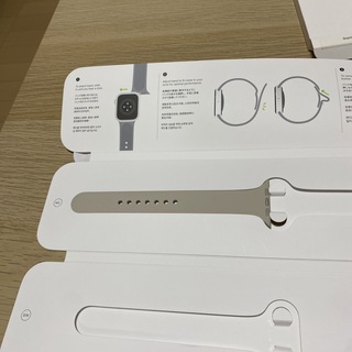 アップルウォッチ(Apple Watch)のApple Watch SE バンド　片方(ラバーベルト)