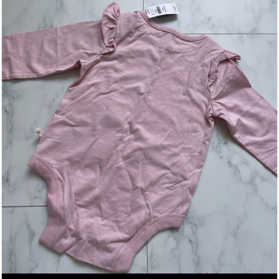 babyGAP(ベビーギャップ)の新品♡gap ロンパース　80 キッズ/ベビー/マタニティのベビー服(~85cm)(ロンパース)の商品写真