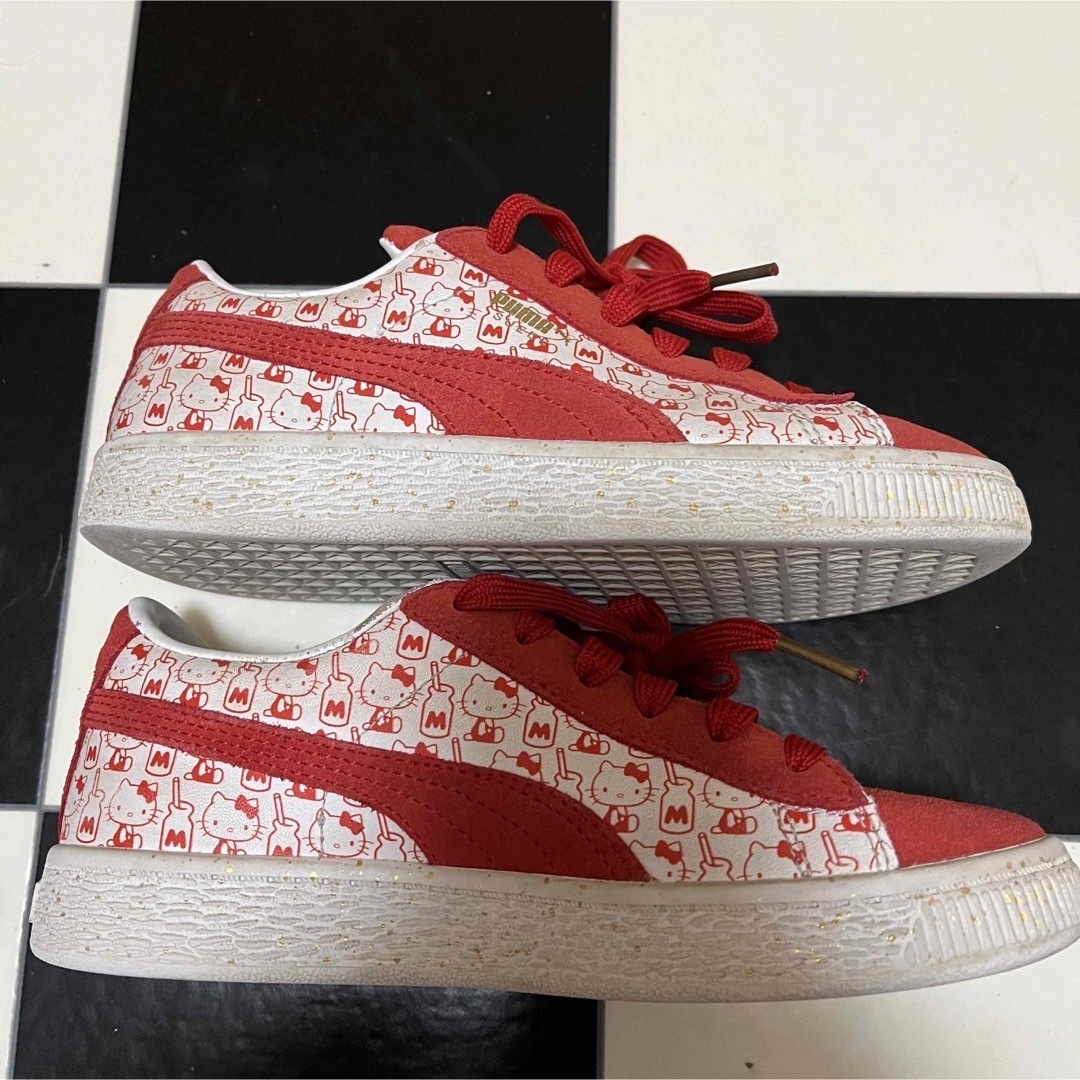 PUMA(プーマ)のキティ PUMA SUEDE CLASSIC HELLO KITTY 20cm キッズ/ベビー/マタニティのキッズ靴/シューズ(15cm~)(スニーカー)の商品写真