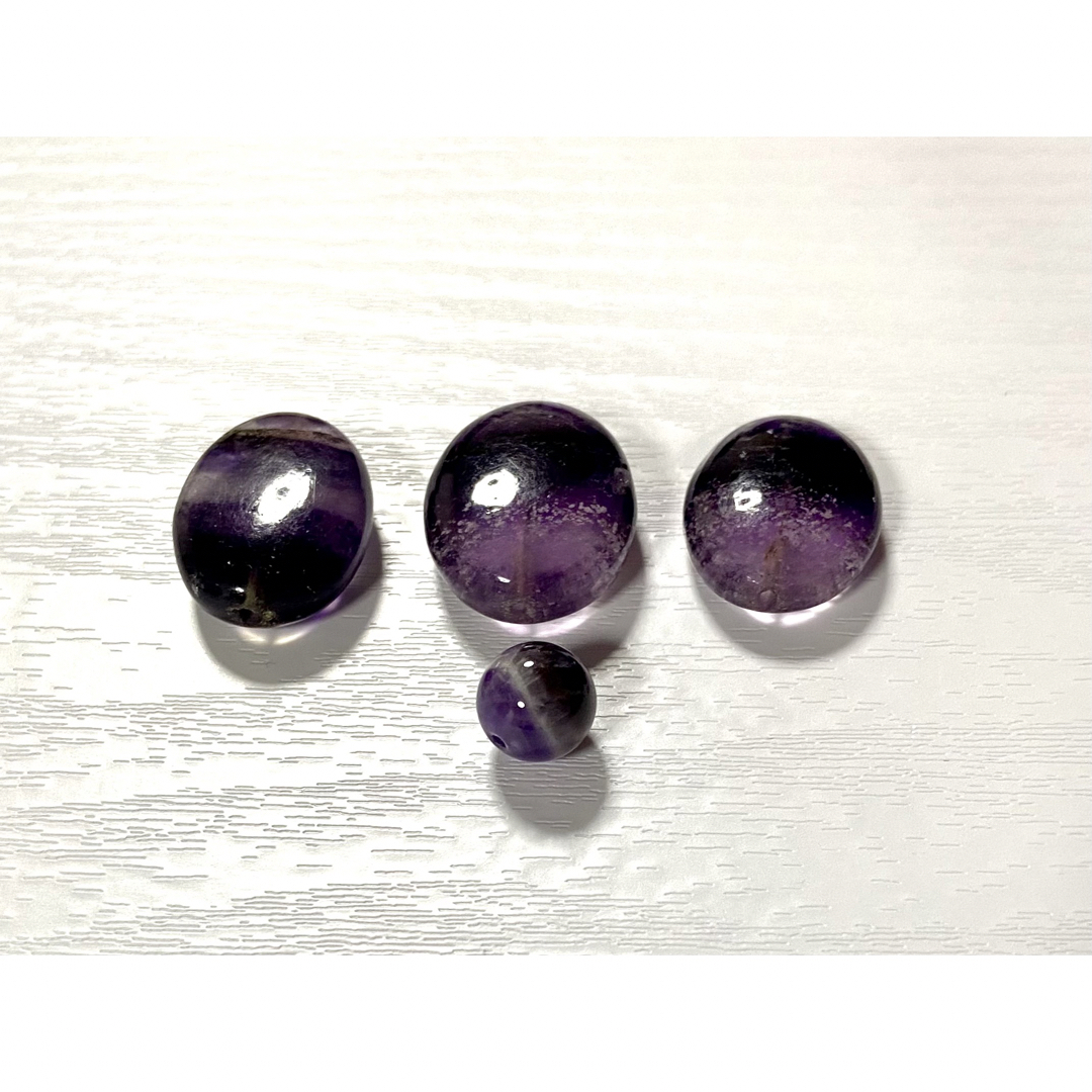 フローライト オーバル型ラージサイズビーズ  紫（3個）オーラライト23（1個） ハンドメイドの素材/材料(各種パーツ)の商品写真