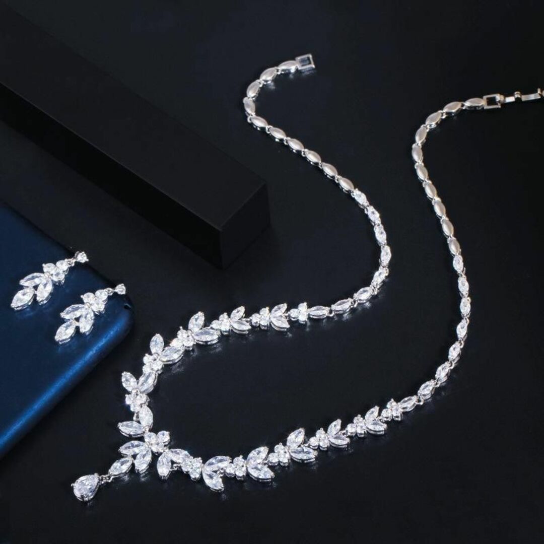 a2点セット キュービックジルコニア ピアス (イヤリング)ネックレス 結婚式 通販 a2点セット キュービックジルコニア ピアス (イヤリング)ネックレス 結婚式