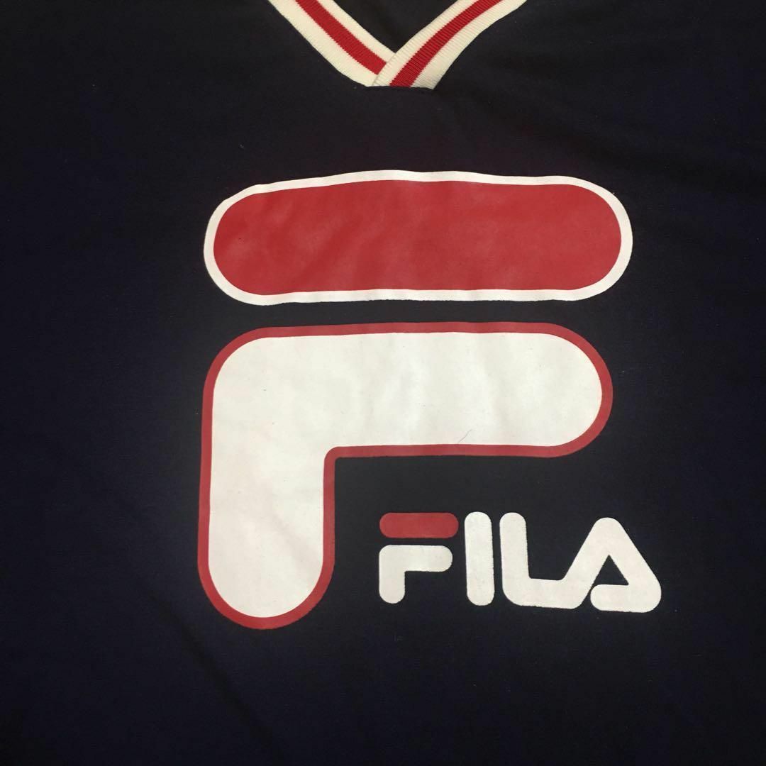 FILA(フィラ)の90s FILA フットボールシャツ 紺 デカロゴ Mサイズ Tシャツ フィラ メンズのトップス(Tシャツ/カットソー(半袖/袖なし))の商品写真