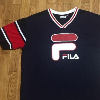 フィラ(FILA)の90s FILA フットボールシャツ 紺 デカロゴ Mサイズ Tシャツ フィラ(Tシャツ/カットソー(半袖/袖なし))