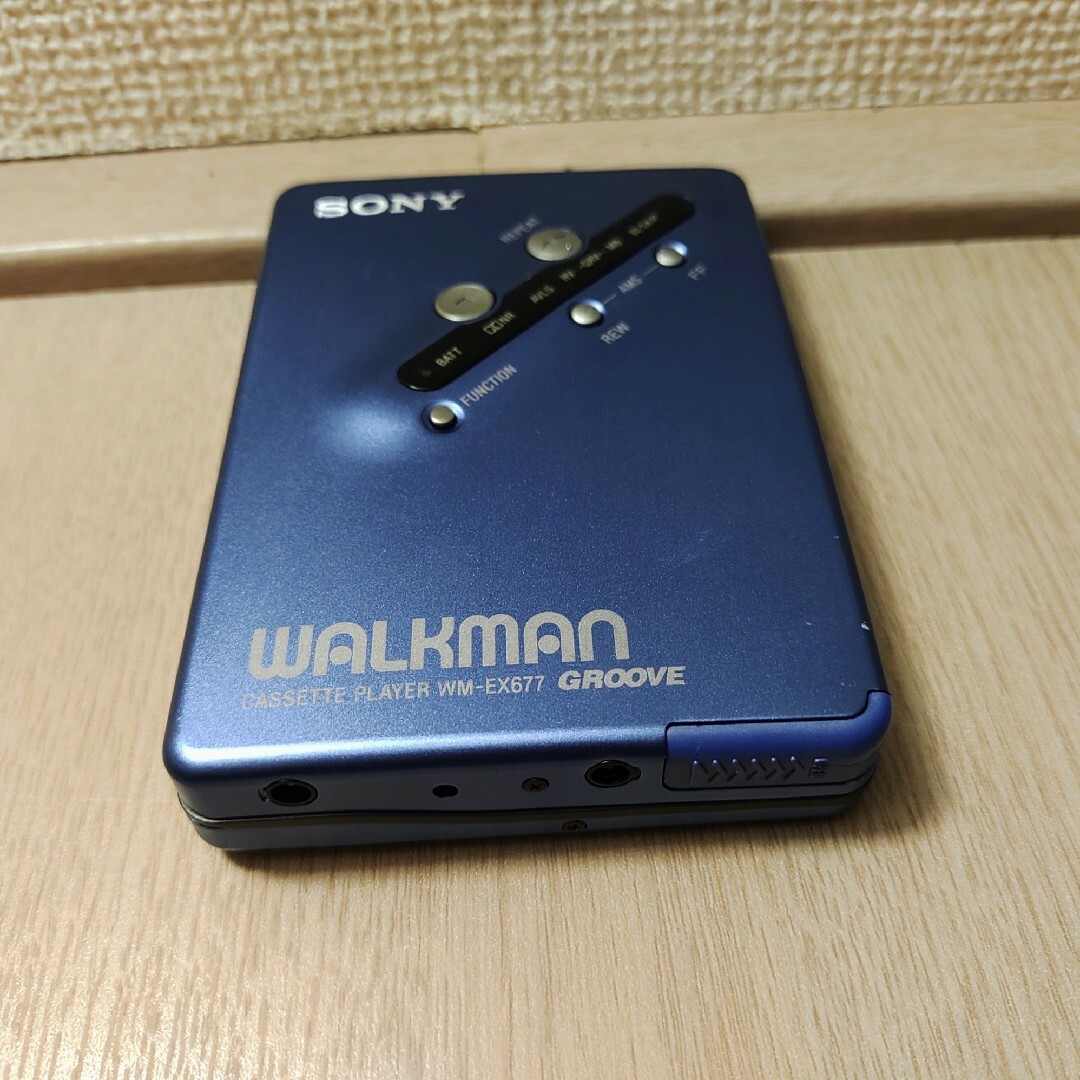 SONY ソニー カセットウォークマン WM-EX677 動作未確認　ジャンク