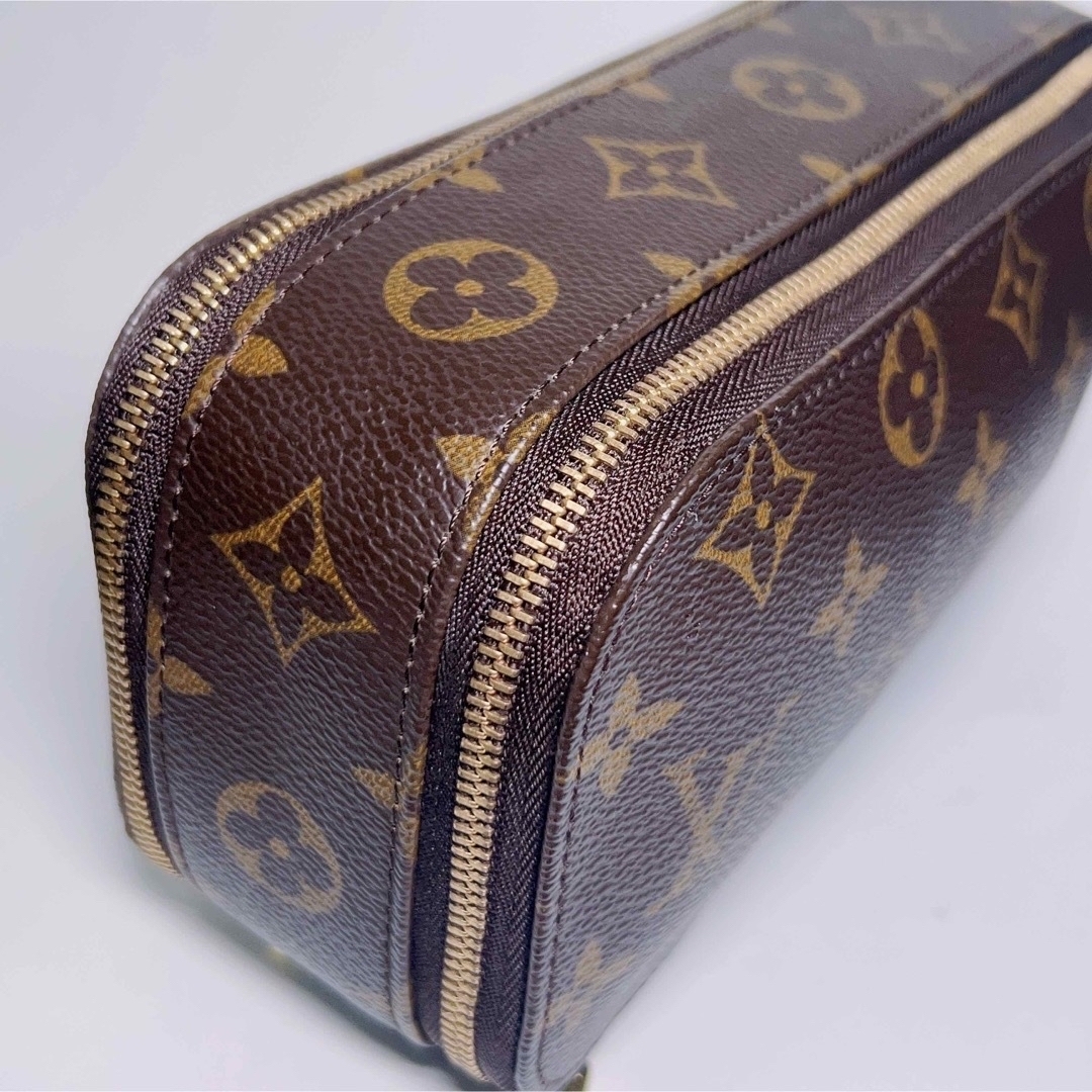 LOUIS VUITTON   Louis vuitton ルイヴィトン トゥルースブラッシュGM