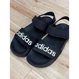 アディダス(adidas)のMIYA様専用✴︎ adidas アディダス  サンダルキッズ　22㎝　②(サンダル)