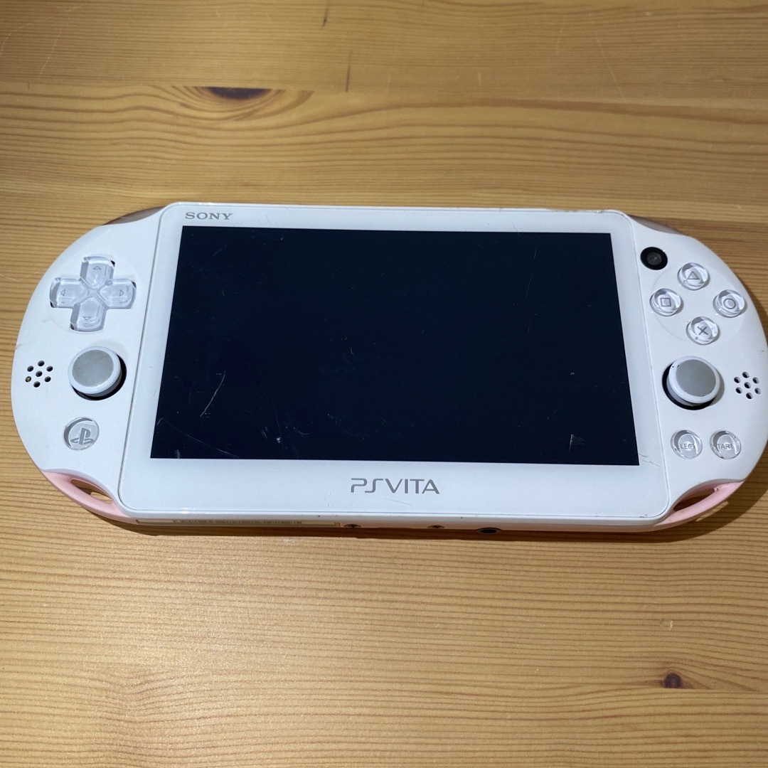 PlayStation®Vita PCH-2000ライトピンク/ホワイトジャンクの通販 by と