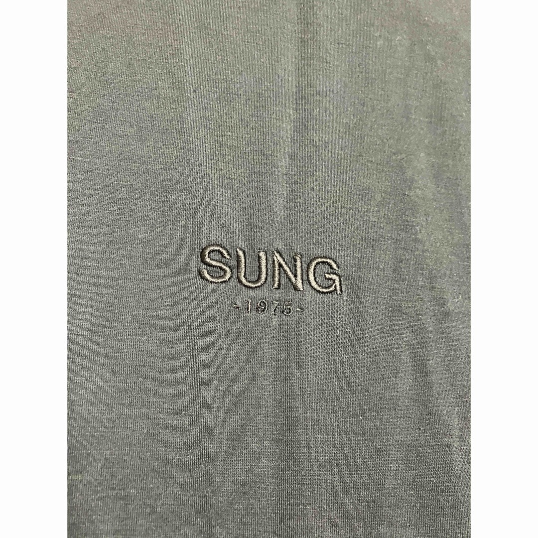 sung1975 Tシャツ 秋山成勲 メンズのトップス(Tシャツ/カットソー(半袖/袖なし))の商品写真