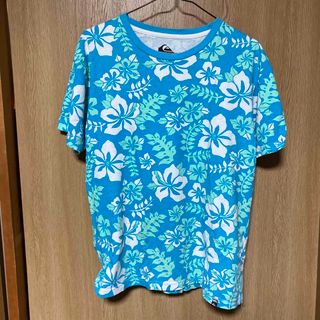 クイックシルバー(QUIKSILVER)のQUIKSILVER 花柄Tシャツ　サイズM(Tシャツ/カットソー(半袖/袖なし))