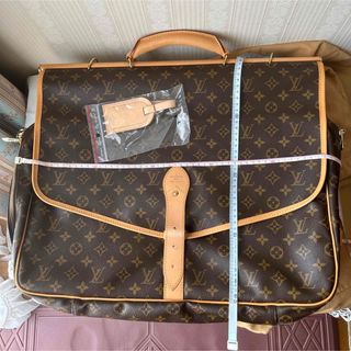 LOUIS VUITTON - 新品 LOUIS VUITTON ルイヴィトン サックシャス ...