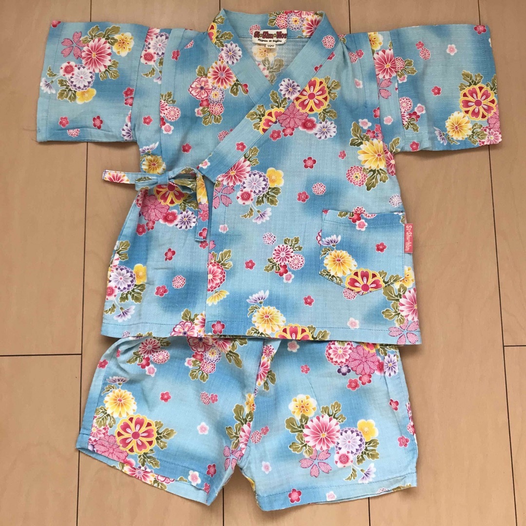 SiShuNon(シシュノン)の女の子　１００㎝　甚平 キッズ/ベビー/マタニティのキッズ服女の子用(90cm~)(甚平/浴衣)の商品写真