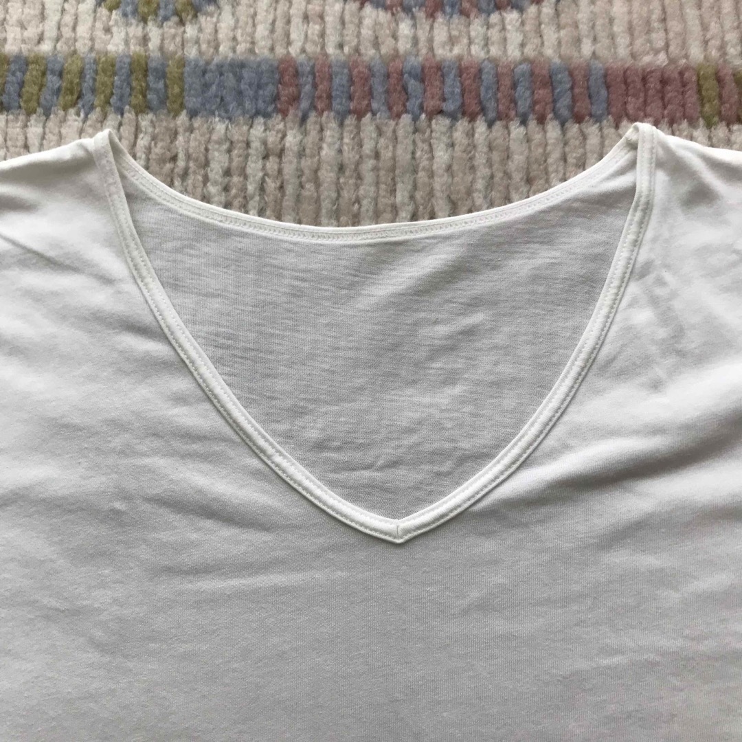 Vネック白Tシャツ★L レディースのトップス(Tシャツ(半袖/袖なし))の商品写真