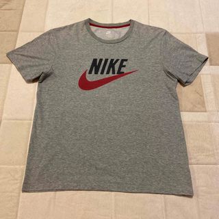 ナイキ(NIKE)のNIKE ナイキ　半袖Tシャツ(Tシャツ/カットソー(半袖/袖なし))