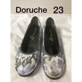 ドルチェアンドガッバーナ(DOLCE&GABBANA)のドルチェ 牛革ステッチダウンパンプス 踵パット入り フラワー(ハイヒール/パンプス)