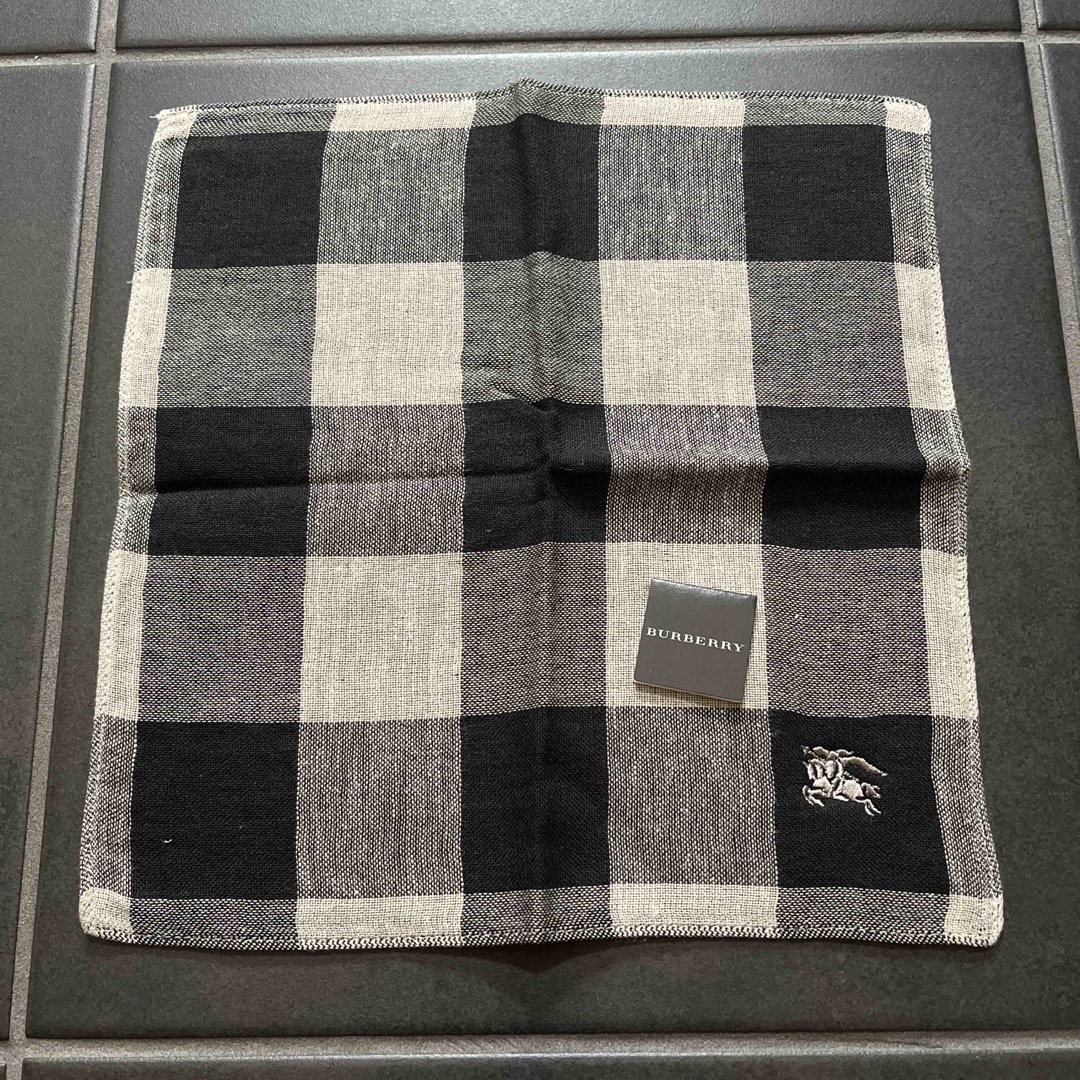 BURBERRY(バーバリー)のハンカチタオル メンズのファッション小物(ハンカチ/ポケットチーフ)の商品写真