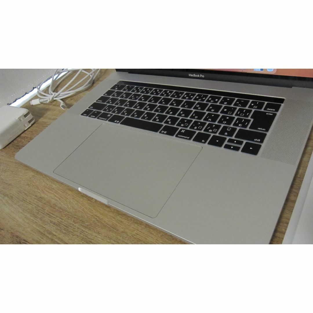 Apple(アップル)のMacBook Pro (15-inch, 2017) 16GB 256GB スマホ/家電/カメラのPC/タブレット(ノートPC)の商品写真