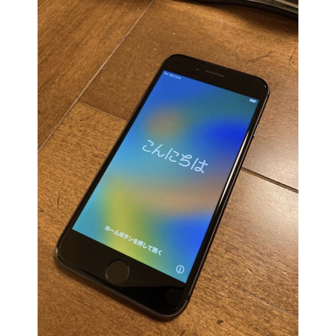 iPhone8 simフリー　極美品