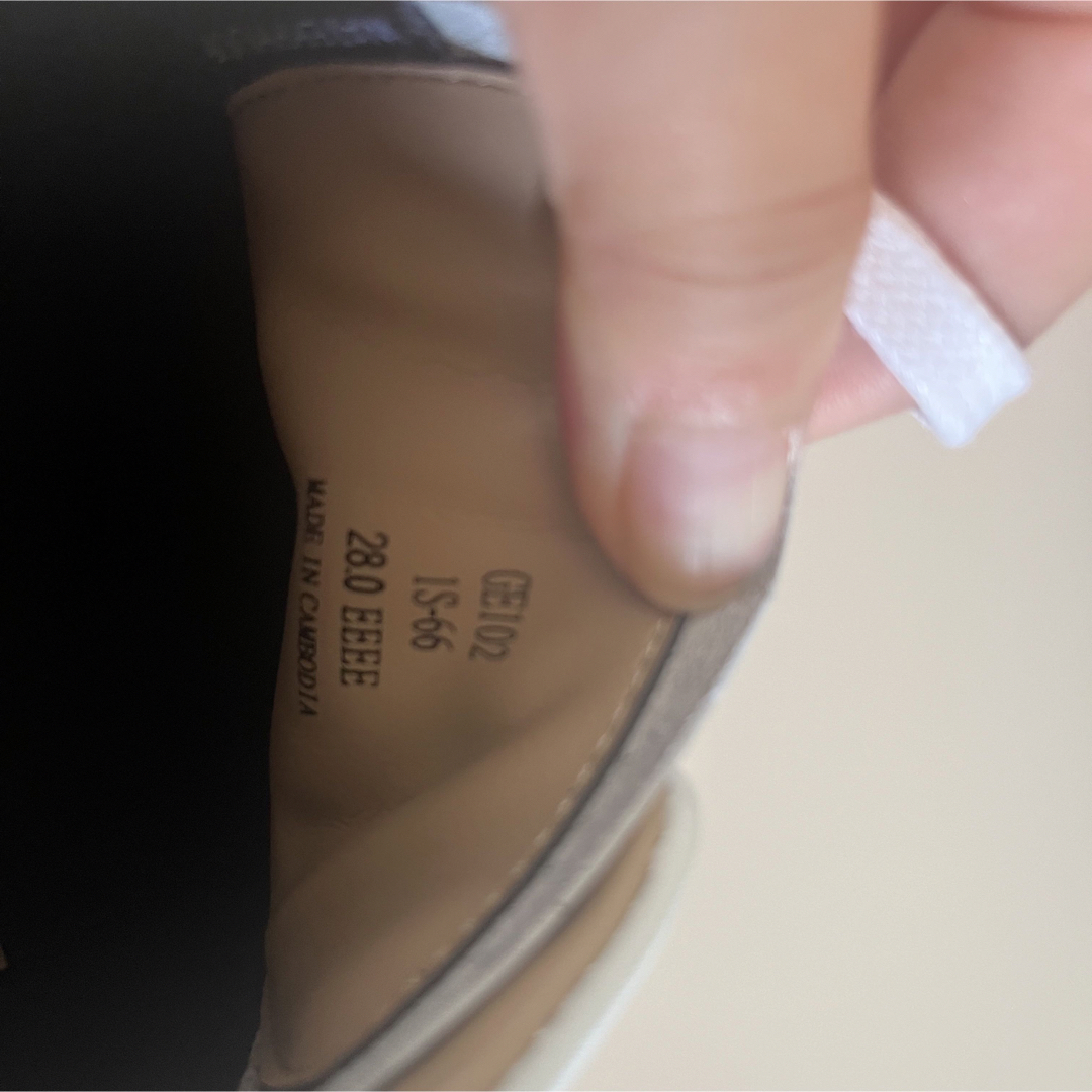 ホワイト　スニーカー　シンプル メンズの靴/シューズ(スニーカー)の商品写真