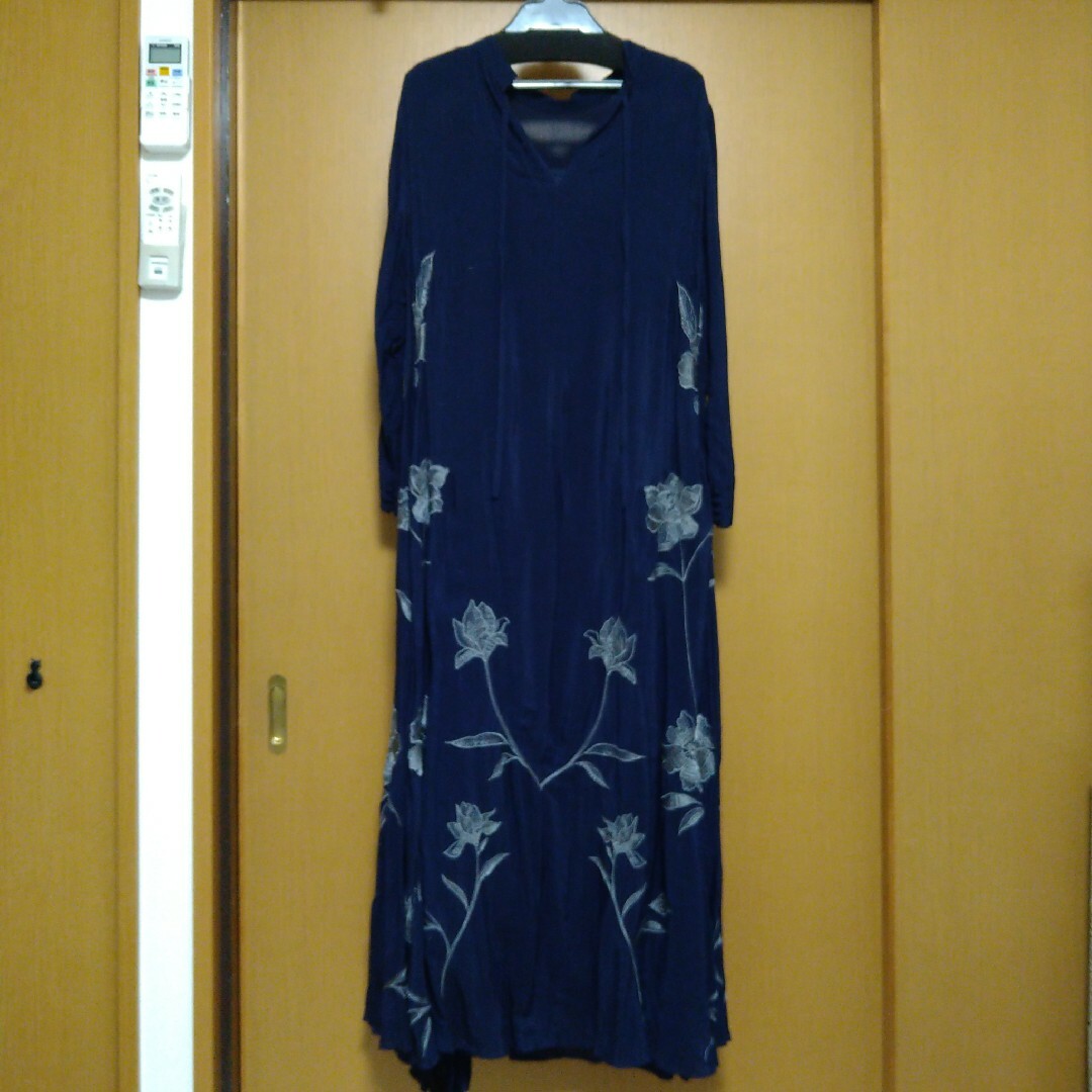 Ameri VINTAGE(アメリヴィンテージ)の1回着用】アメリ AMERI 2WAY FLOWER GARDEN DRESS レディースのワンピース(ロングワンピース/マキシワンピース)の商品写真