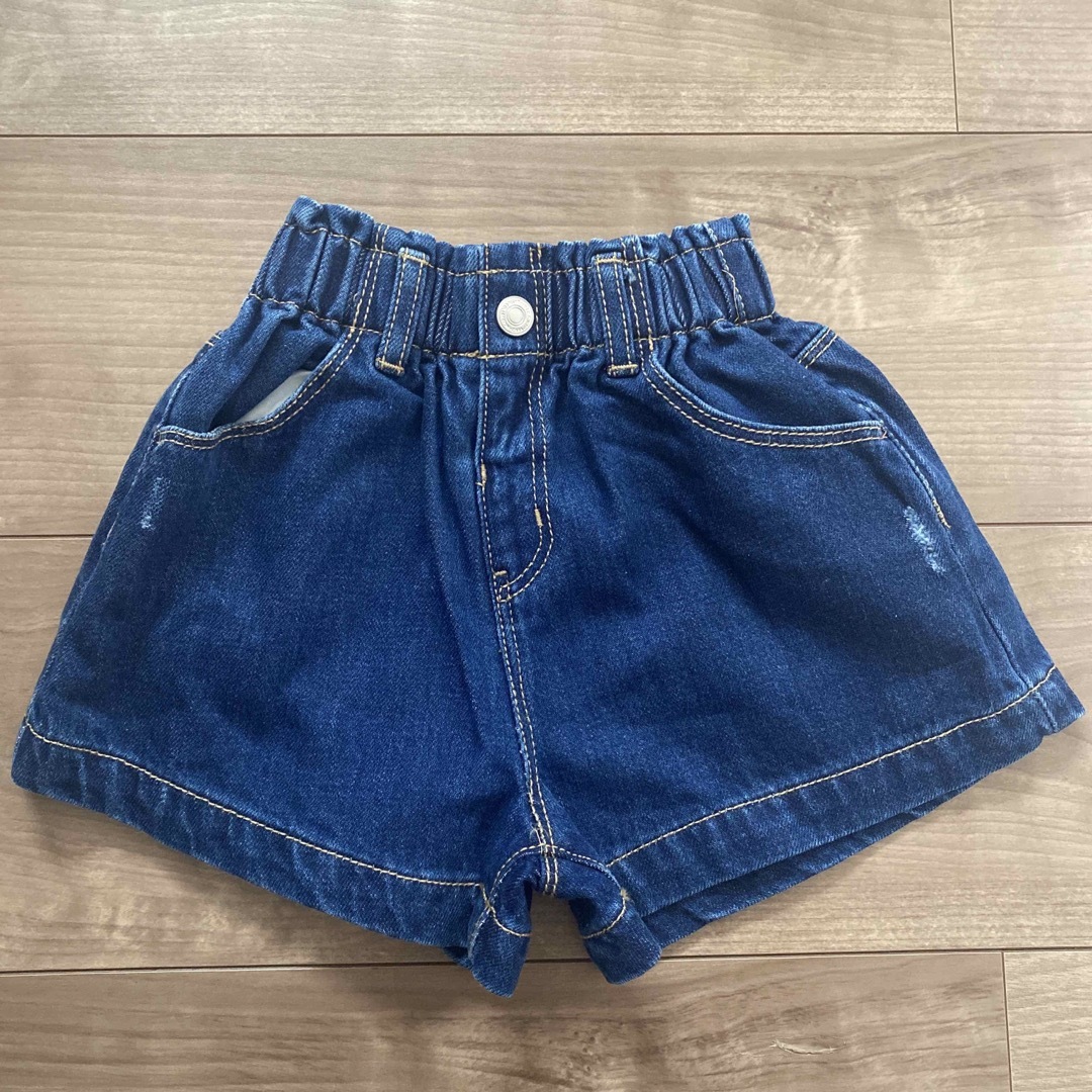 ZARA(ザラ)の【mee様専用】ZARA デニムショートパンツ　98cm キッズ/ベビー/マタニティのキッズ服女の子用(90cm~)(パンツ/スパッツ)の商品写真