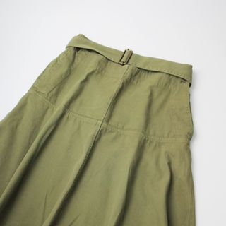 ジェイダブリューアンダーソン(J.W.ANDERSON)のアッシュペーフランス購入 JW ANDERSON JWアンダーソン コットン fold front army skirt アーミースカート 36/カーキ【2400013384292】(ひざ丈スカート)