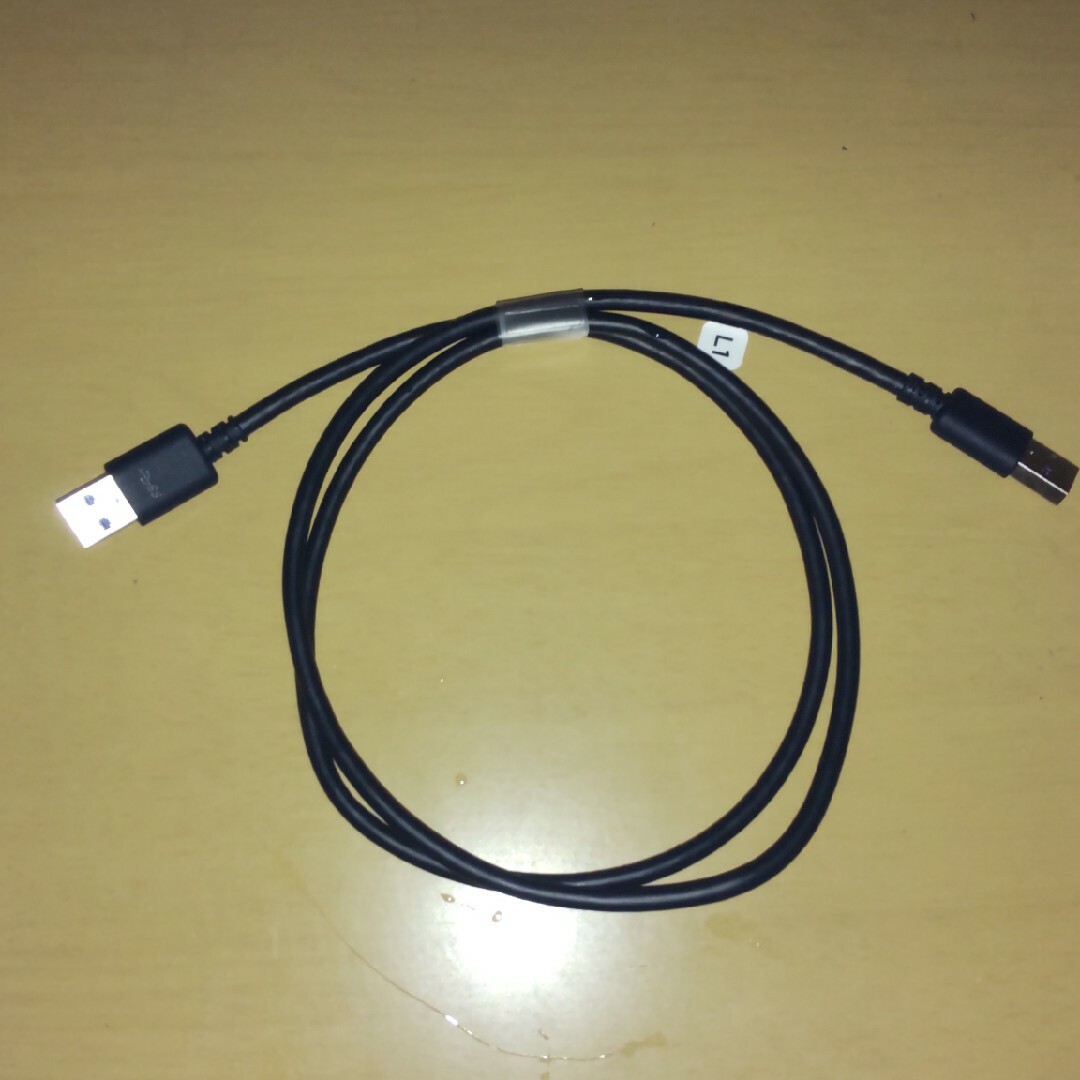 USBケーブル タイプA オスオス スマホ/家電/カメラのPC/タブレット(PC周辺機器)の商品写真