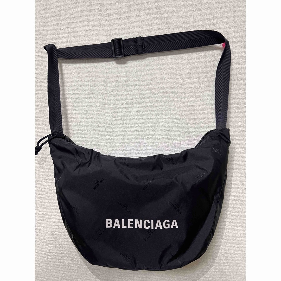 新品未使用　BALENCIAGA ショルダーバック 2