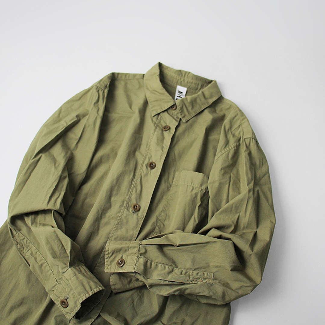 2022SS MHL. エムエイチエル マーガレットハウエル GARMENT DYE BASIC POPLIN  3/カーキ 長袖シャツ【2400013389617】