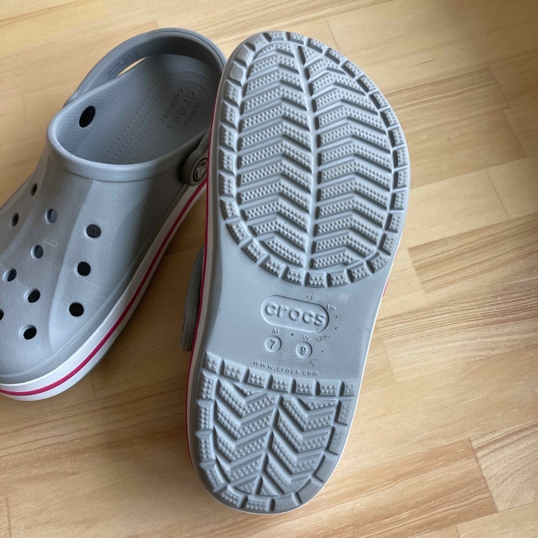 crocs(クロックス)のクロックス(M7)   中古品　さくら様専用 レディースの靴/シューズ(サンダル)の商品写真