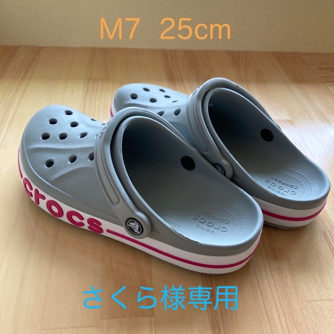 crocs(クロックス)のクロックス(M7)   中古品　さくら様専用 レディースの靴/シューズ(サンダル)の商品写真